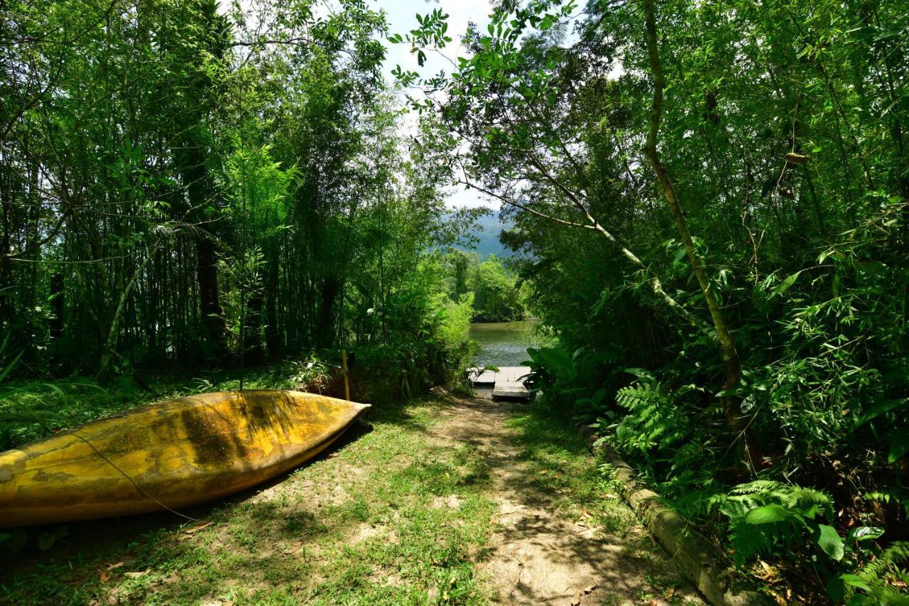 Casa A Beira Do Rio Jaguareguava Na Mata Atlantica Em Bertioga Sp Villa ภายนอก รูปภาพ