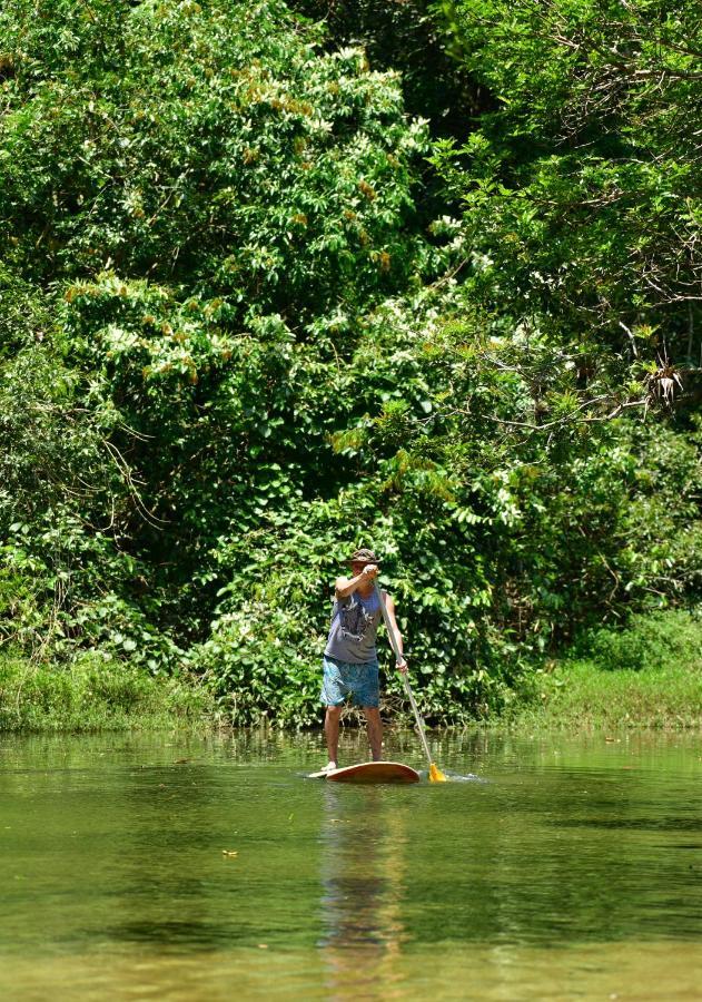Casa A Beira Do Rio Jaguareguava Na Mata Atlantica Em Bertioga Sp Villa ภายนอก รูปภาพ