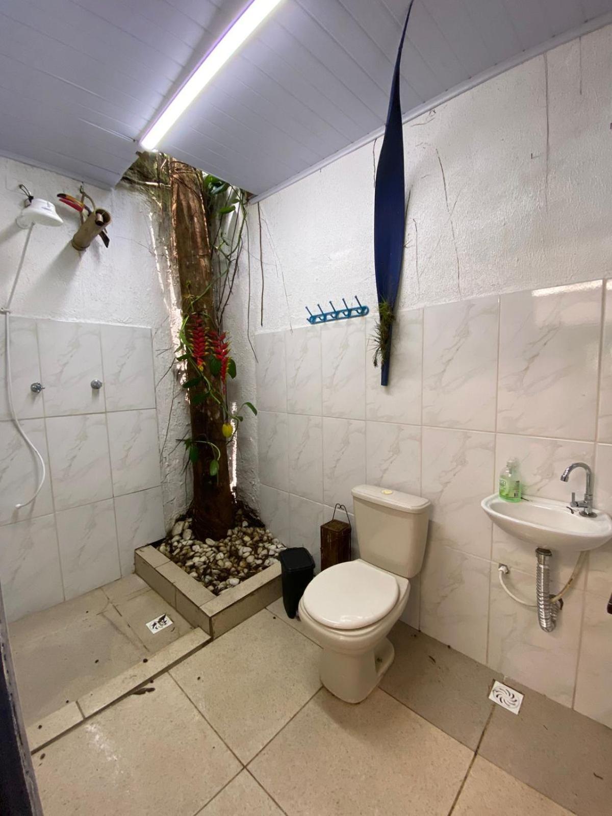 Casa A Beira Do Rio Jaguareguava Na Mata Atlantica Em Bertioga Sp Villa ภายนอก รูปภาพ